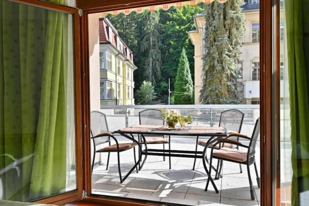 Krizikova 4 Leilighet Karlovy Vary Eksteriør bilde